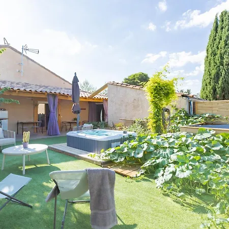 Apartment Le Clos Des Plaisirs - Avec Jacuzzi Prive